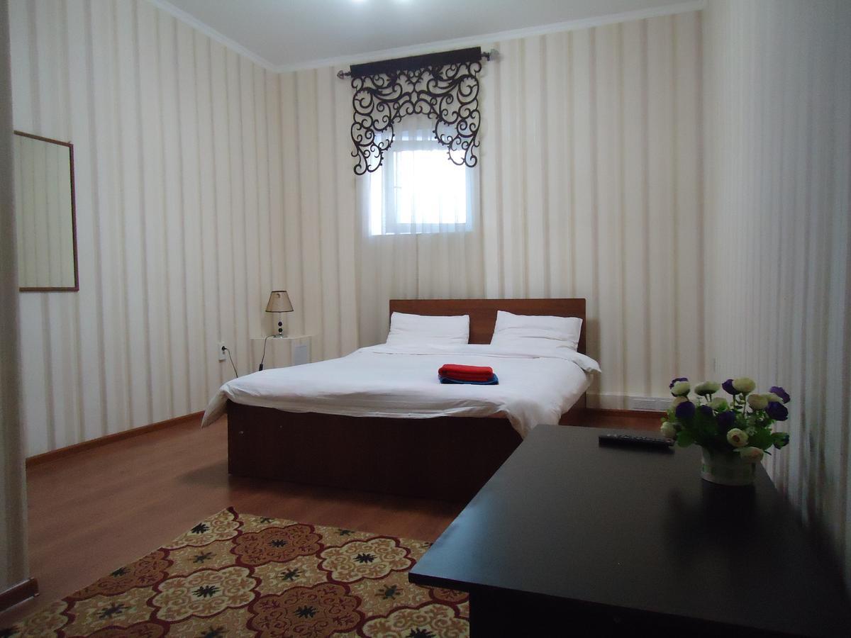 Hotel Tumar à Bichkek Extérieur photo